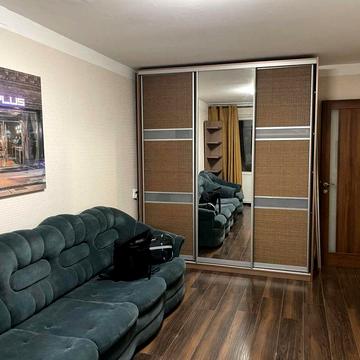 Актуально!Ціну знижено .Сдам чудову двокімнатну квартиру метро Дарниця