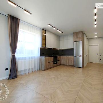 Продаж 3к Дім Соборна вулиця