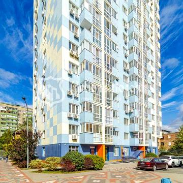 Квартира 3к. Без ремонту. Пріорська 16, ЖК «Вишиванка» Оболонський р-н ЖК «Вишиванка»