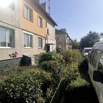 Продається 2 кімнатна квартира в Антополі з земельною ділянкою