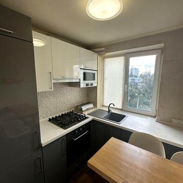 Продам реальную 2х квартиру Салтовка метро Академика Барабашова