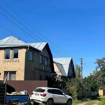 Продаю будинок-дачу з підвалом 186 м2  та 7 соток в Забуччі