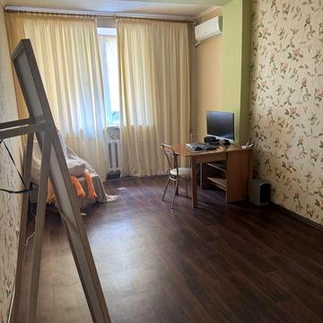 3х кімнатна «сталінка» в районі 38 школи