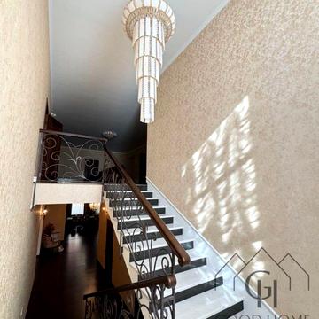 Мисливська, 19