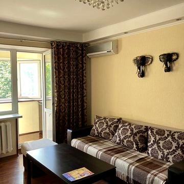 Здам 2-к з евроремонтом по вул.Липківського, 39 за 17500