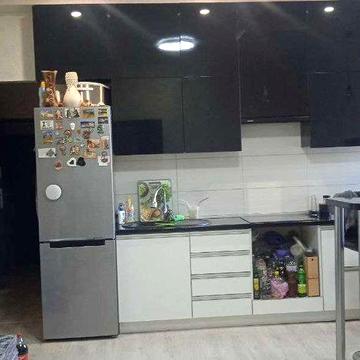 G9 Продам квартиру-дуплекс (2 рівні) район Центрального ринку