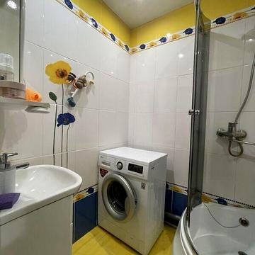 Продаж 2к Квартира Лісопаркова вулиця