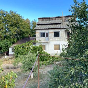 Двоповерховий будинок Чаусово 1