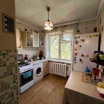 Продам 3-х комнатную квартиру