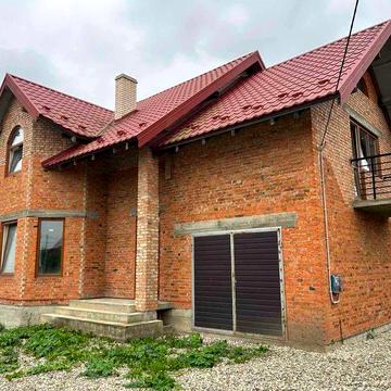 Продаж Будинку з великим подвірʼям та ГАРАЖЕМ !з частковим РЕМОНТОМ