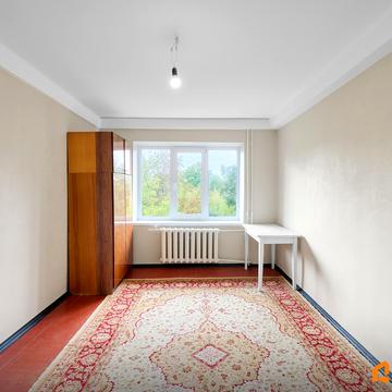 Чорнобильська вул., 9