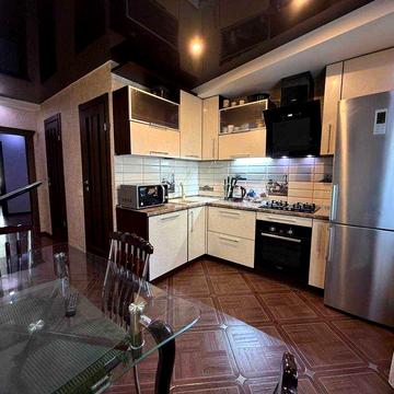 Продаж 3к квартири на 5 Зарічному