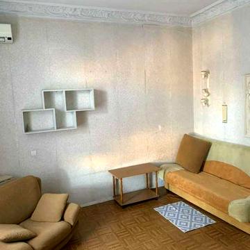 Сдам 1 комнатную квартиру в Центре