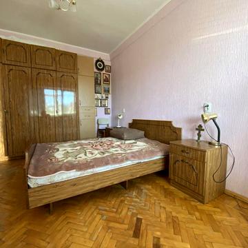 Однокімнатна  квартира на Троїцькій