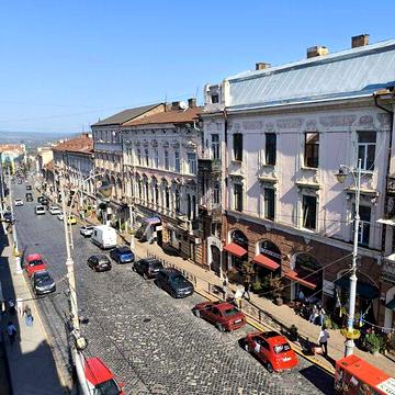 Продаж 2к Квартира Головна вулиця