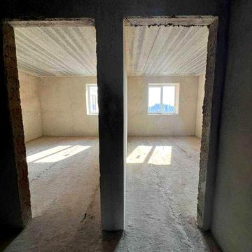 Продаж 2-ох кім квартири не подалік центру