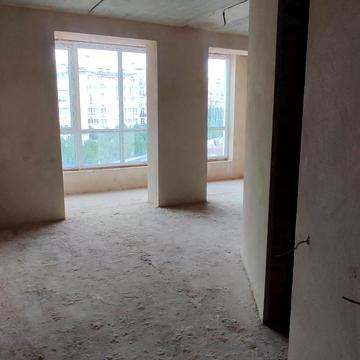 Академіка Сахарова вул., 52