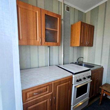 Продам 1к малосемейку, Тополь-2, дом 26.