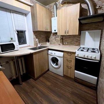 Продам 3-х кімнатну квартира у Центрі міста