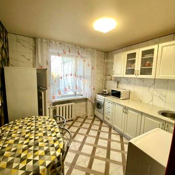 Здам 2 кв вул Покровська-Степана Бендери