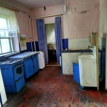 Продаж 3к Дім Українська