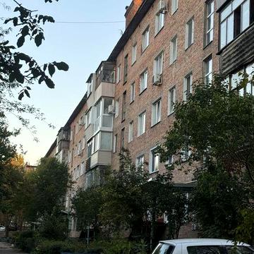 Найнижча  ціна кв 40 м2 під  ремон( вікна сантехніка нові  по 520$ м2