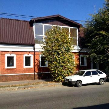 Продається 2-поверхова будівля, ЖФ-350 м², з 11 окремими квартирами !