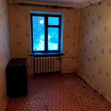 Продам 2-х комнатную на Гвардейской этаж 1/5 дома кирпич