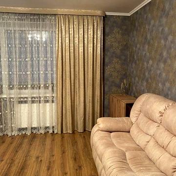 Продам 3 кімнатну квартиру в центрі з АО
