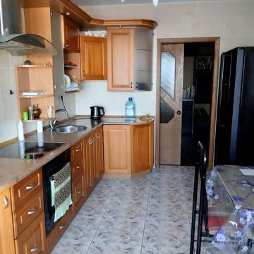 Миколи Бажана просп., 30