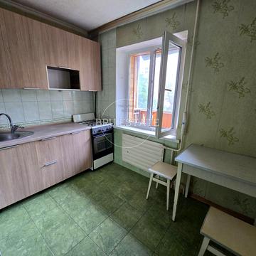 Горлівська вул., 38-40