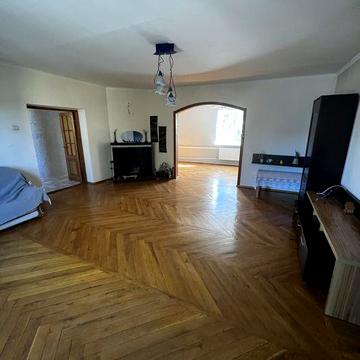 Будинок новосінна центр