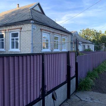 Продам будинок з ділянкою