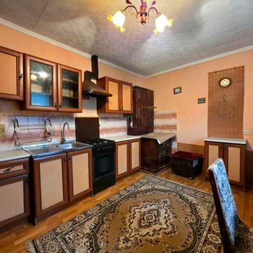 Будинок в житловому стан в Посічі, 12 км від Франківська