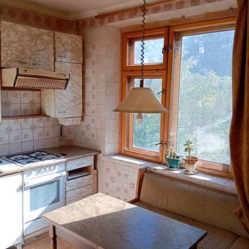 Валентинівська вул. (Блюхера), 28