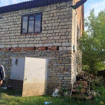 Продам будинок недобудову в селі Кадиївці
