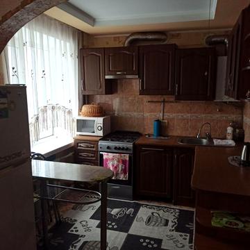 Молодіжна вул., 3