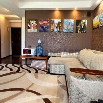 Продається 1-кімнатна квартира (зроблена 2-кімнатною)