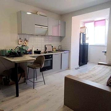 2 кімн.кв з великою кухнею напротив Центрального парку!