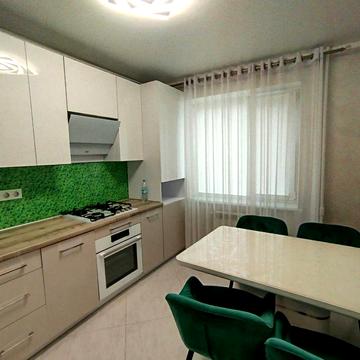 Сучасна 3х кімнатна квартира. Центр. 60м² 3 поверх Автономне опалення.