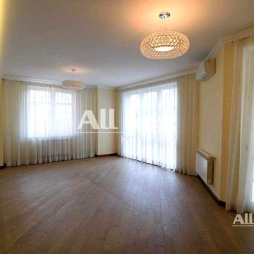 Оренда 4к квартири в Києві, Назарівська вул. 23А Без комісії