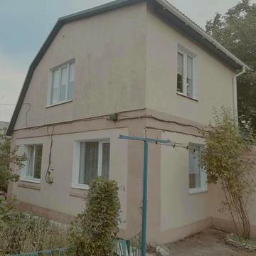 Подільська