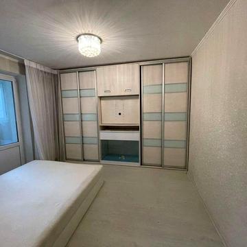 Здається в довгострокову оренду 1-кімнатна квартира в центрі Борисполя