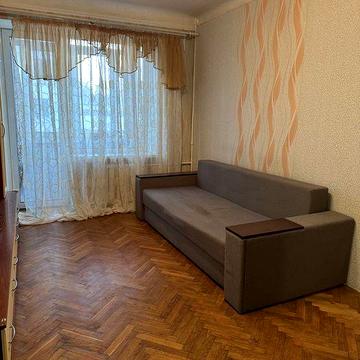Оренда /метро Вокзальна, /Проспект Берестейський 5