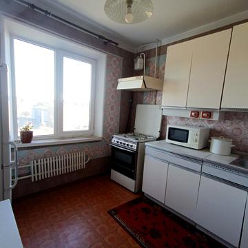 Прибузька вул., 24