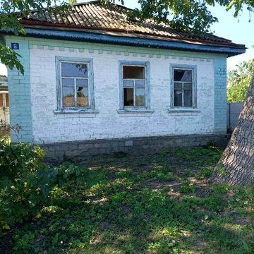 Цегляний будинок точніше коробка