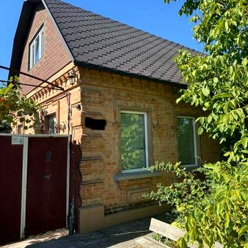 Продаж 2 поверхового будинку 8 соток на Кущівці