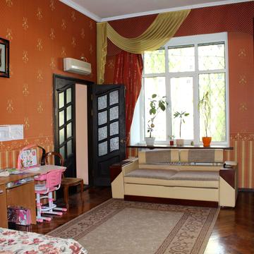 Чорноглазівська вул., 14