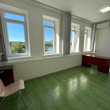 Панаса Мирного, 4/1