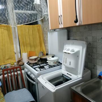 Празька вул., 17